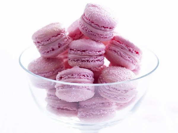 Raspberry macarons