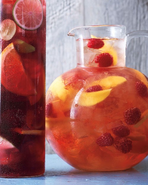 Raspberry-mango sangria