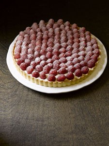 Raspberry mascarpone tart