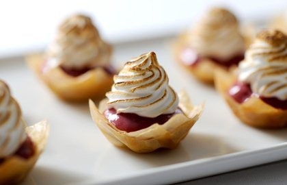 Raspberry meringue pies