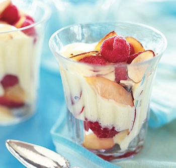Raspberry-nectarine parfaits with warm peach sabayon