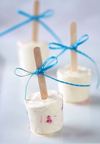 Raspberry parfait lollipops