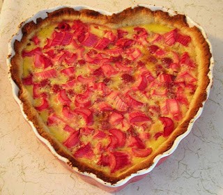 Raspberry-rhubarb tart