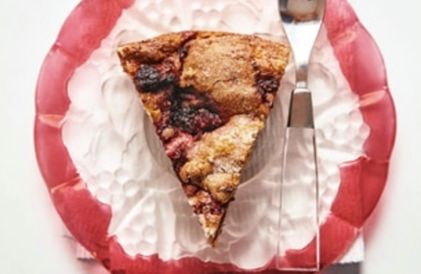 Raspberry ricotta cake