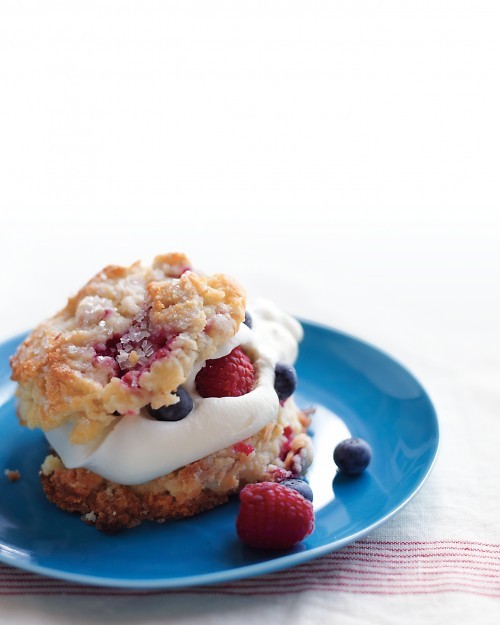 Raspberry shortcakes