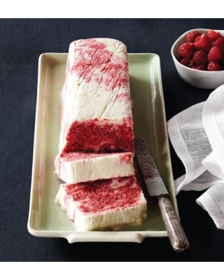 Raspberry sorbet with honey cream ripple
