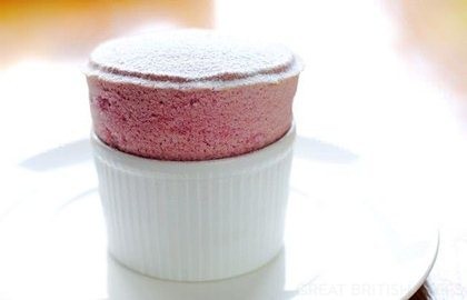 Raspberry soufflé
