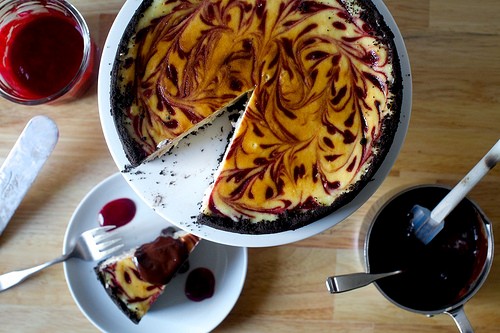 Raspberry swirl cheesecake