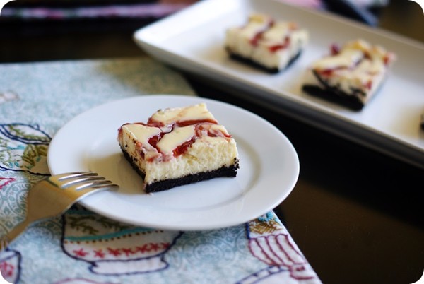 Raspberry swirl cheesecake bars