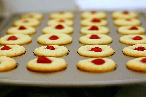Raspberry-topped lemon muffins