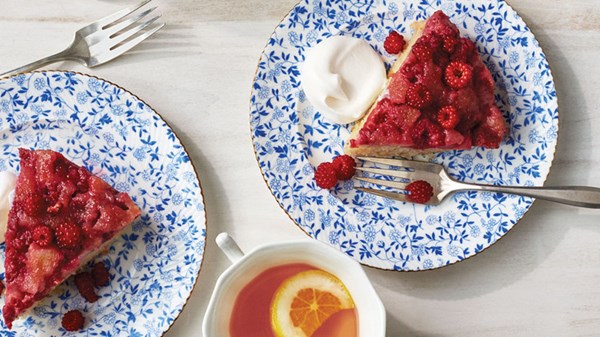 Raspberry upside-down cake