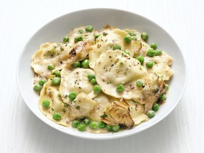 Ravioli Alfredo with artichokes