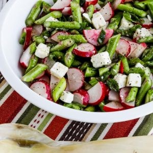 Raw asparagus, radish and feta low-carb salad