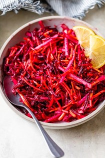 Raw beet salad with apples and carrots