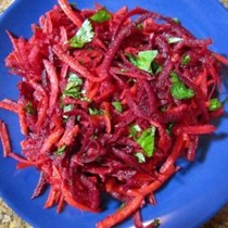 Raw beet salad with carrot and ginger
