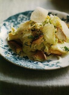 Raw mushroom, globe artichoke heart & fennel salad