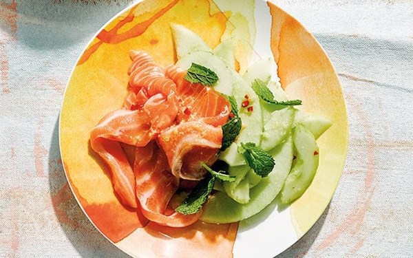 Raw salmon with melon, cucumber and ginger