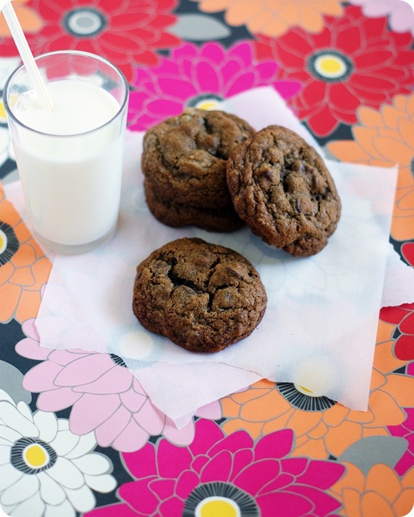 RecipeGirl's Kahlua-espresso chocolate chip cookies