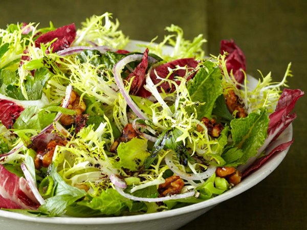 Red-and-green salad