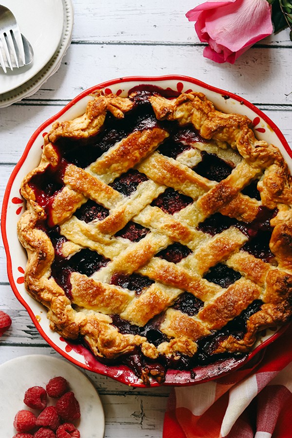 Red black and blue berry pie