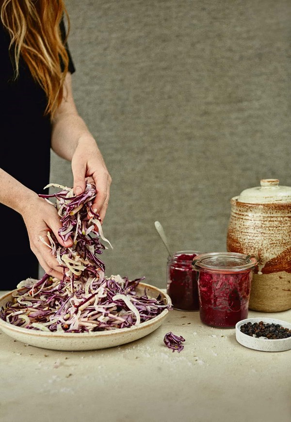 Red cabbage and juniper sauerkraut
