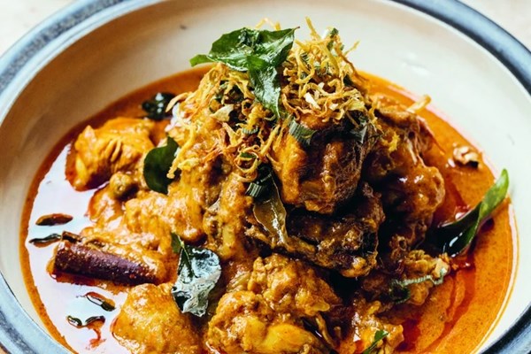 Red chicken curry 