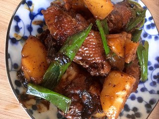 Red-cooked chicken chez Huang (Huángjiā hóngshāo jī  / 黃家紅燒雞)