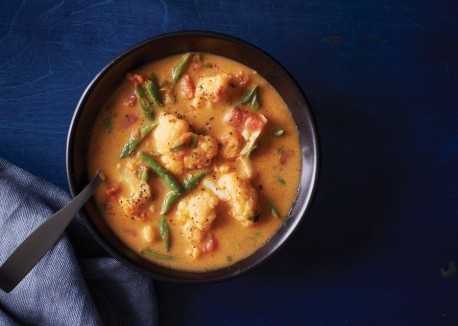 Red curry vegetable soup