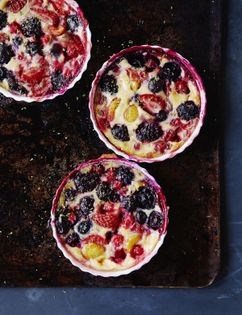 Red fruit clafoutis with flavoured Greek yogurt