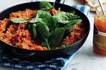 Red lentil dahl with spinach