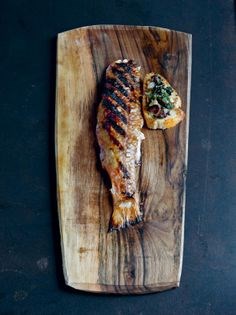 Red mullet liver toasts