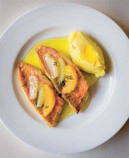 Red mullet with citrus fruits and olive oil