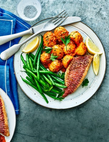 Red mullet with Romesco potato salad