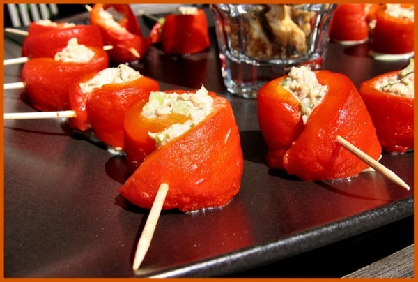 Red pepper roly-poly skewers
