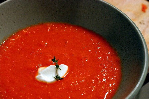 Red pepper soup