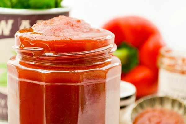 Red pepper sweet chilli sauce