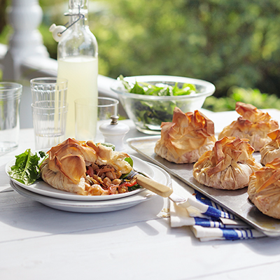 Red pepper, tomato & chickpea filo parcels