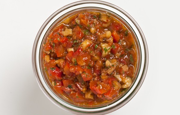 Red pepper-walnut relish