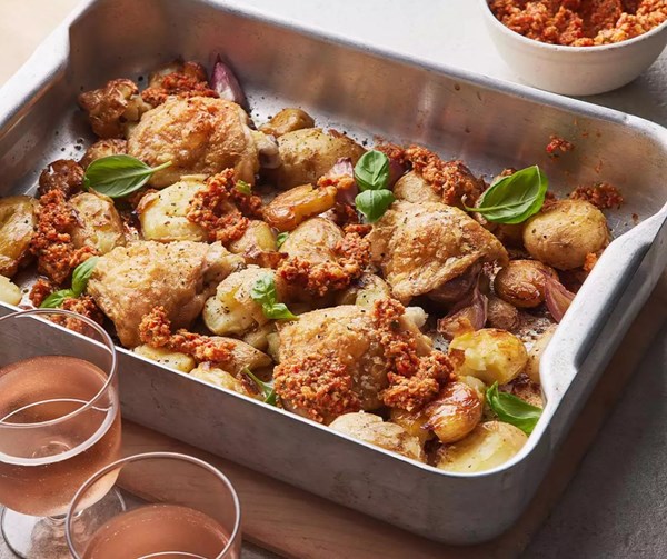 Red pesto chicken & potato traybake