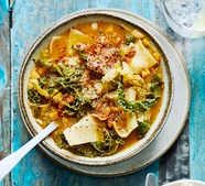 Red pesto minestrone soup