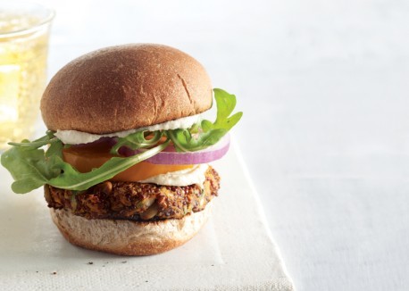 Red quinoa zucchini burgers