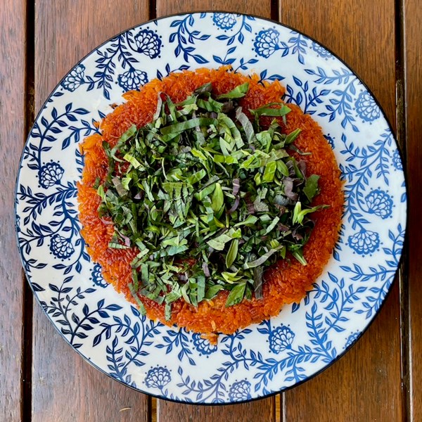 Red rice & herb cake