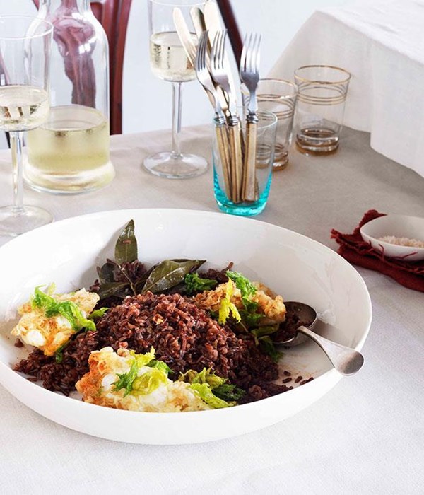Red rice and egg pilaf