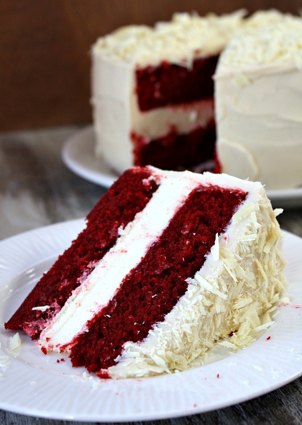 Red velvet cheesecake cake