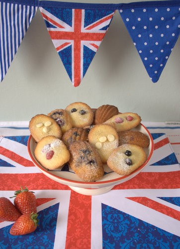 Red, white and blue jubilee madeleines