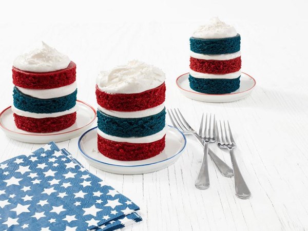 Red, white and blue mini layer cakes