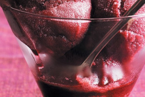 Red wine and raspberry sorbet