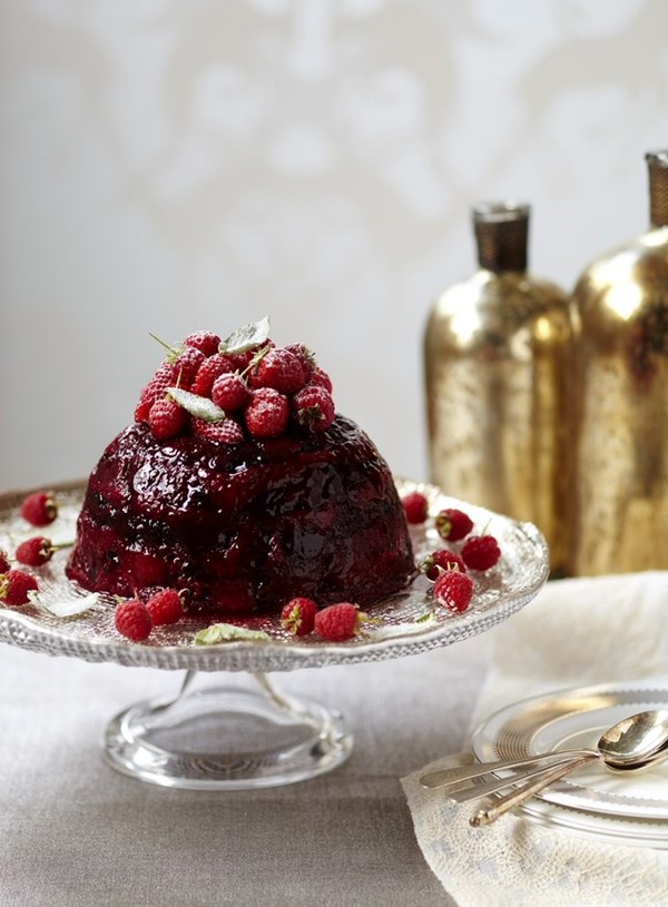 Red wine and vanilla summer pudding