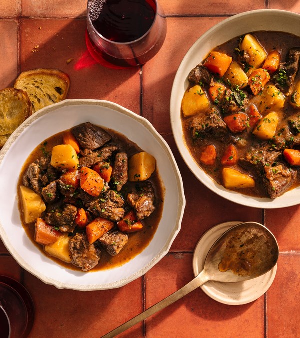 Red wine beef stew