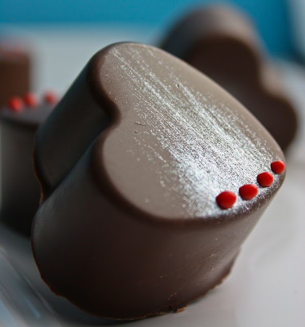 Red wine chocolate truffles